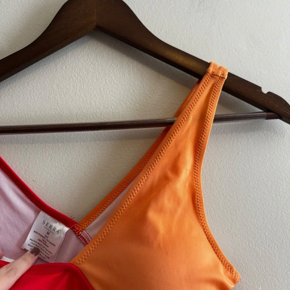 NWT Serra Women's Pink Orange Red Colorblock One Piece Swimsuit M